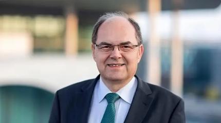 Посольство РФ в БиГ: Высокий представитель Кристиан Шмидт — самозванец Посольство РФ в БиГ: Высокий представитель Кристиан Шмидт — самозванец