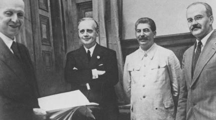 Пакт 1939-го: 80 лет геополитической бомбе Европы