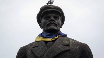 Несознательная общественность провалила декоммунизацию Несознательная общественность провалила декоммунизацию