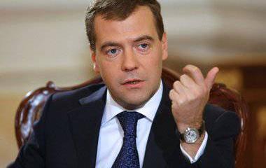 Медведев: "История России разделась до и после 2014 года. И это надолго" Медведев: "История России разделась до и после 2014 года. И это надолго"