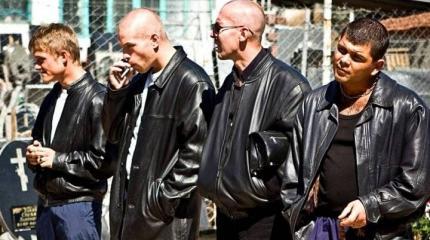 Лихие 90-е возвращаются: «патриоты» Украины начали активничать Лихие 90-е возвращаются: «патриоты» Украины начали активничать