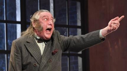 «Спасибо, что дотерпели»: Русофоб Ефремов отталкивает от себя россиян