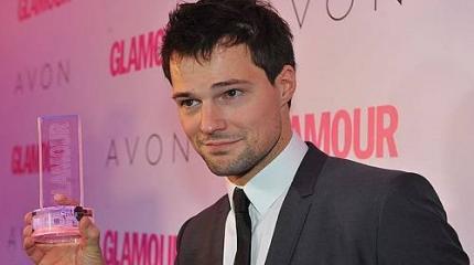 Актер Козловский в очередной раз назвал россиян хамами. Прав ли он? Актер Козловский в очередной раз назвал россиян хамами. Прав ли он?
