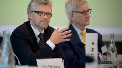 «Не только Крым и Донбасс»: На Украине озвучили условия примирения с РФ «Не только Крым и Донбасс»: На Украине озвучили условия примирения с РФ