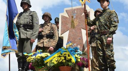Вирус национальной ущербности, или «Коммунисты и русские против украинцев»