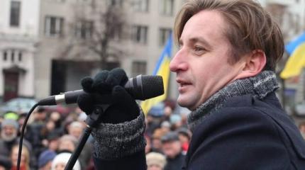 Беларусь разрешила остаться в стране украинскому писателю Жадану Беларусь разрешила остаться в стране украинскому писателю Жадану