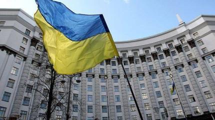 Маневры вокруг правительства Маневры вокруг правительства