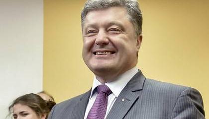 Порошенко обещает независимость от российского газа Порошенко обещает независимость от российского газа