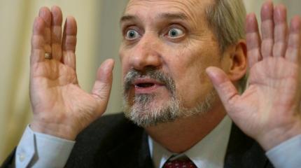 Антоний Мацеревич: Русские окружают Польшу