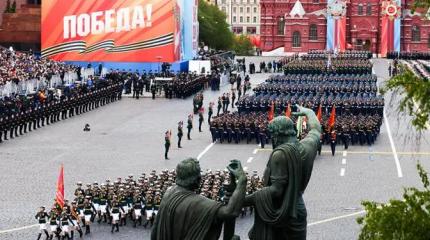 Торгаш Днем Победы: Зеленскому без разницы на чем «рубить деньги»