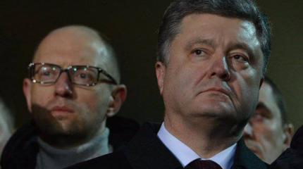 Порошенко намеренно обостряет отношения с Яценюком Порошенко намеренно обостряет отношения с Яценюком
