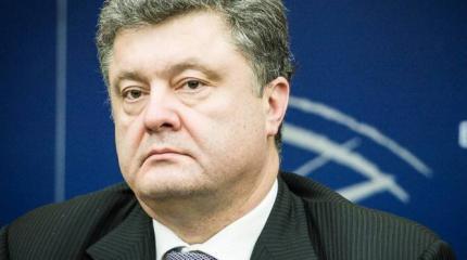 Порошенко мечется между бункером и аэродромом Порошенко мечется между бункером и аэродромом