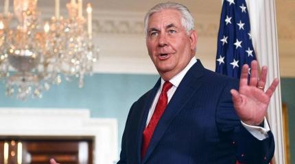 Тиллерсон: Русские помогают Северной Корее, пока США держат ее в блокаде Тиллерсон: Русские помогают Северной Корее, пока США держат ее в блокаде