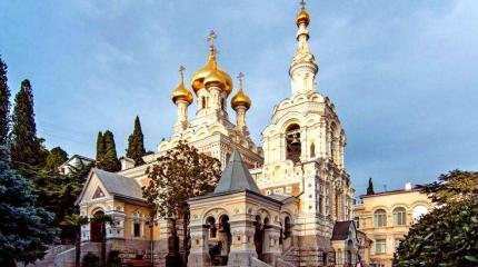 Константинополь начал рейдерский захват русского собора в Париже Константинополь начал рейдерский захват русского собора в Париже