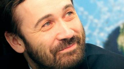 Илья Пономарев призвал ввести на Донбасс иностранные войска Илья Пономарев призвал ввести на Донбасс иностранные войска