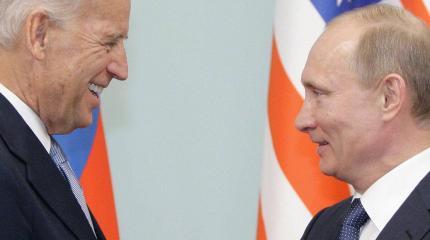 Напряжение растет: западные СМИ о встрече Путина и Байдена Напряжение растет: западные СМИ о встрече Путина и Байдена