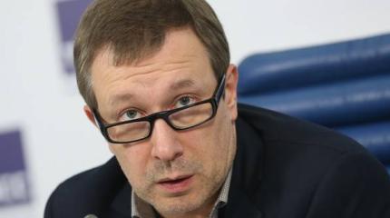 Чеснаков: Украина ведет двойную игру