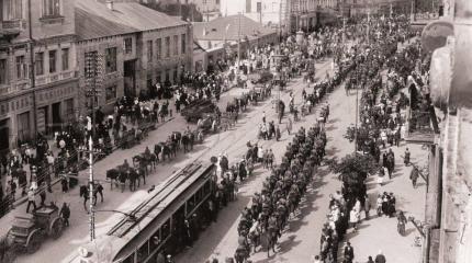 Зачем Польский институт в Киеве стряхнул нафталин с чучела Пилсудского