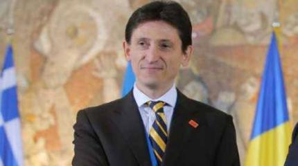 Украинская дипломатия воюет против Сербии