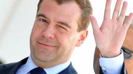 Кандидатский минимум: Дмитрию Медведеву ищут преемника Кандидатский минимум: Дмитрию Медведеву ищут преемника