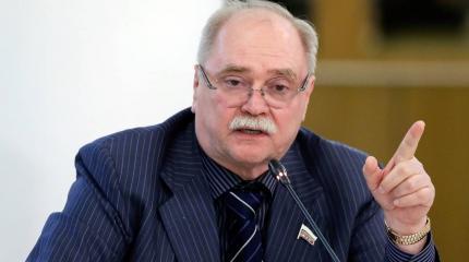 Бортко: «Восточная Украина всегда тяготела к Москве, видя в ней опору православия» Бортко: «Восточная Украина всегда тяготела к Москве, видя в ней опору православия»