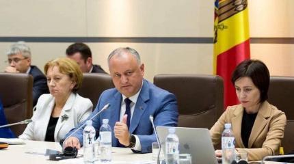 Шаг назад, два шага вперёд – проблемы большинства в парламенте Молдовы