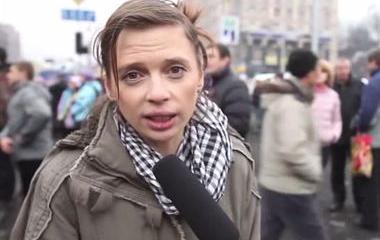 Украинскую писательницу Карпу высмеяли за «ужасы тоталитарной России» Украинскую писательницу Карпу высмеяли за «ужасы тоталитарной России»