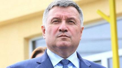 На Украине началась война между силовиками На Украине началась война между силовиками