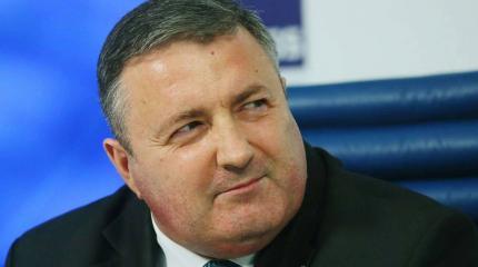 Перенджиев объяснил появление слуха о бункере Зеленского у польской границы Перенджиев объяснил появление слуха о бункере Зеленского у польской границы