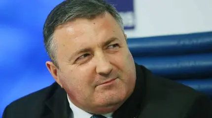 Перенджиев объяснил появление слуха о бункере Зеленского у польской границы Перенджиев объяснил появление слуха о бункере Зеленского у польской границы