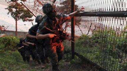 Зачем Ким Ё Чжон взорвала узел межкорейской связи и клеймит южан? Зачем Ким Ё Чжон взорвала узел межкорейской связи и клеймит южан?