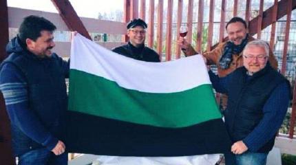 Урал: опорный край державы или последнее прибежище либерала? Урал: опорный край державы или последнее прибежище либерала?