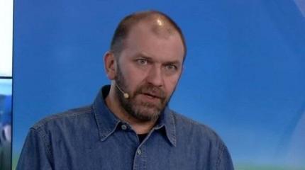 Казаков: У Зеленского достаточный ресурс для достижения мира на Донбассе Казаков: У Зеленского достаточный ресурс для достижения мира на Донбассе