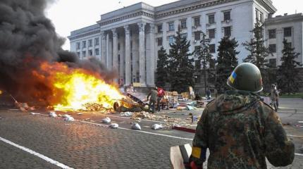 Демократия в цепях. Одессу толкают к военному положению Демократия в цепях. Одессу толкают к военному положению