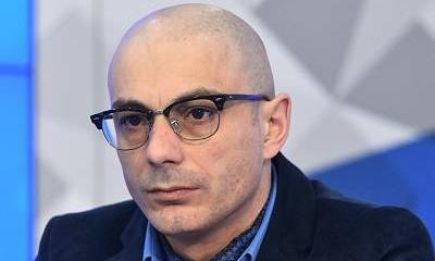 Гаспарян связал молчание Навального в СМИ с протестами в США Гаспарян связал молчание Навального в СМИ с протестами в США