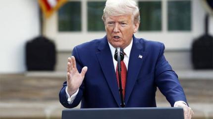 «Очень мило»: Путин спасает Трампа от коронавируса