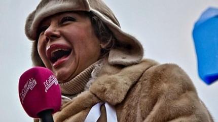 «Сегодня санкции ты снял, а завтра Путина обнял!» «Сегодня санкции ты снял, а завтра Путина обнял!»