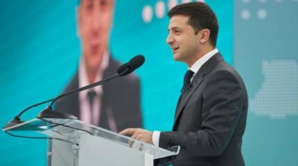 Громкие заявления украинских властей связаны с падением рейтинга Зеленского Громкие заявления украинских властей связаны с падением рейтинга Зеленского
