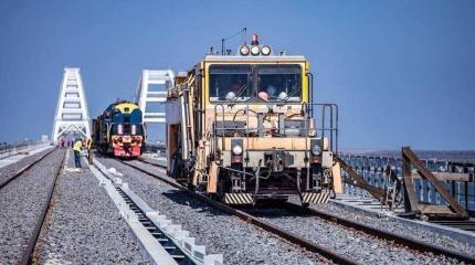 Поезда в Крым пойдут и с Кубани, и из Киева Поезда в Крым пойдут и с Кубани, и из Киева