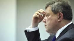 «Яблоко» с гнильцой «Яблоко» с гнильцой