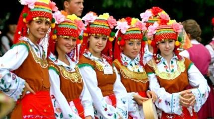 Болгары вслед за крымскими татарами попросили Порошенко об автономии Болгары вслед за крымскими татарами попросили Порошенко об автономии