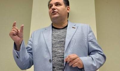 Депутат предложил оставить коррупционеров без пенсий по выслуге лет Депутат предложил оставить коррупционеров без пенсий по выслуге лет