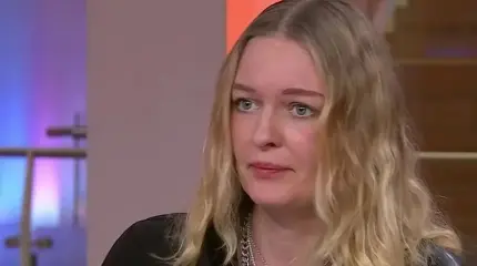 ФСБ назвала имя «власовца 2.0»: экс-модель стала в Лондоне лицом релокантов