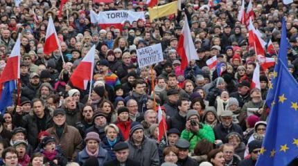 В Варшаве может возникнуть свой майдан В Варшаве может возникнуть свой майдан