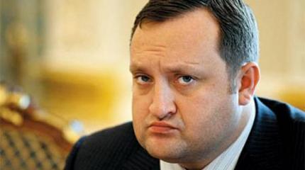 Арбузов: проект бюджета Украины-2015 оставит страну за чертой бедности