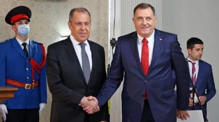Подаренная сербами Лаврову икона из Луганска вызвала протест МИД Украины Подаренная сербами Лаврову икона из Луганска вызвала протест МИД Украины