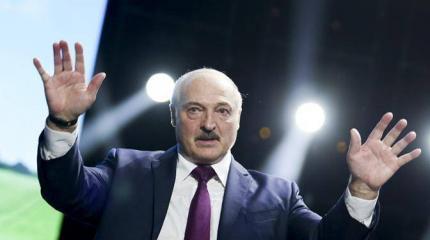 Лукашенко не хочет слиться с Россией, но не целиком Лукашенко не хочет слиться с Россией, но не целиком