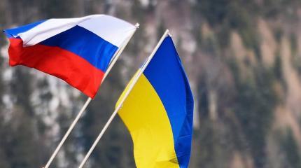 Россия не должна помогать Украине «убиться об стену» Россия не должна помогать Украине «убиться об стену»
