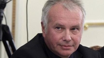 Александр Рар рассказал об истинной реакции ЕС на выпады Чехии в адрес РФ Александр Рар рассказал об истинной реакции ЕС на выпады Чехии в адрес РФ