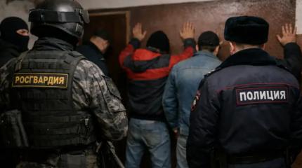 Большая зачистка: рейды против мигрантов охватили всю страну
